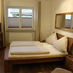 Ovelgönner Hof Otel 3*